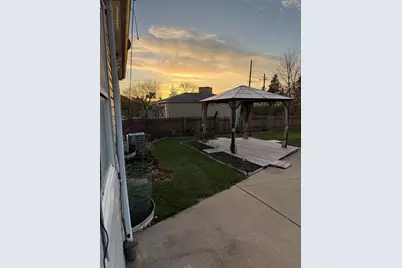 301 S 83rd St, Milwaukee, WI 53214 - Photo 18