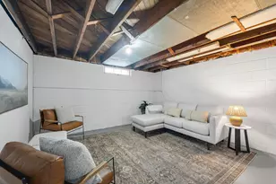 4706 N Hollywood Ave, Whitefish Bay, WI 53211 - Photo 18