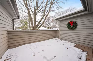 1089 Creeks Cross Rd, Kohler, WI 53044 - Photo 8