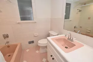 1625 W Leroy Ave, Milwaukee, WI 53221 - Photo 24