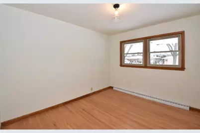 1625 W Leroy Ave, Milwaukee, WI 53221 - Photo 26