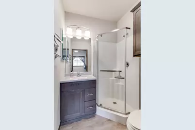 1303  Hagar St, La Crosse, WI 54603 - Photo 14