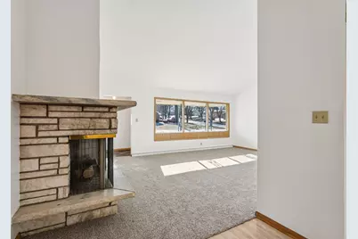 10322 W Concordia Ave, Wauwatosa, WI 53222 - Photo 10