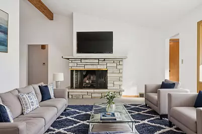 10322 W Concordia Ave, Wauwatosa, WI 53222 - Photo 6