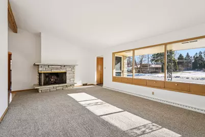 10322 W Concordia Ave, Wauwatosa, WI 53222 - Photo 8