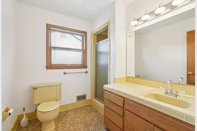 10322 W Concordia Ave, Wauwatosa, WI 53222 - Photo 30