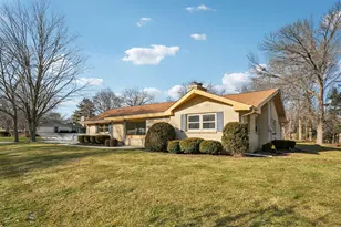 10322 W Concordia Ave, Wauwatosa, WI 53222 - Photo 4