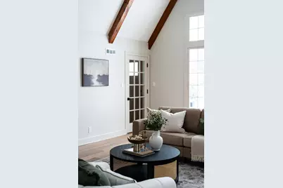 10705 W Wisconsin Ave, Wauwatosa, WI 53226 - Photo 8