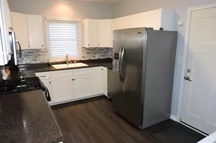 1003 Peterson St, Fort Atkinson, WI 53538 - Photo 10