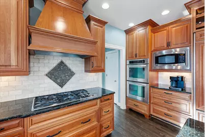 N31W7281  Lincoln Blvd, Cedarburg, WI 53012 - Photo 12