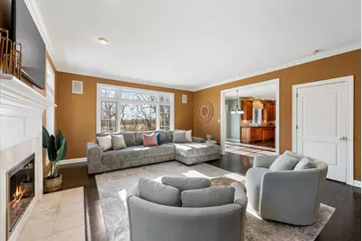 N31W7281  Lincoln Blvd, Cedarburg, WI 53012 - Photo 4