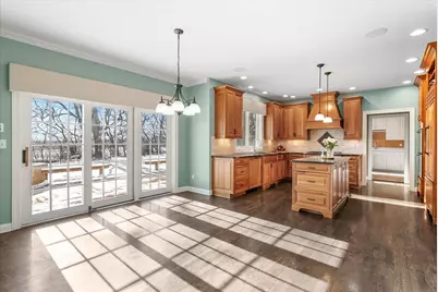 N31W7281  Lincoln Blvd, Cedarburg, WI 53012 - Photo 8