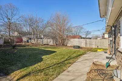 4911 N 105th St #4913, Milwaukee, WI 53225 - Photo 18