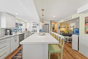 5523 Peninsula Dr, West Bend, WI 53095 - Photo 18