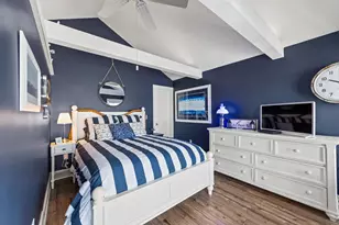 5523 Peninsula Dr, West Bend, WI 53095 - Photo 8