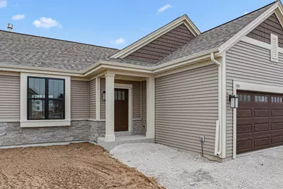 590  Twin Creeks Dr, Dousman, WI 53118 - Photo 8