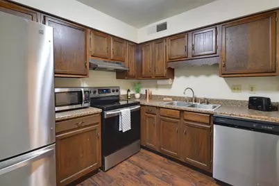 8735 N 72nd St #204, Milwaukee, WI 53223 - Photo 4