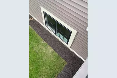 143  Twin Creeks Ct, Dousman, WI 53118 - Photo 8