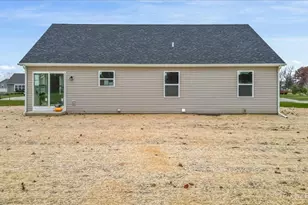 130 Spring Dr, Walworth, WI 53184 - Photo 14