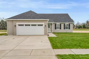 130 Spring Dr, Walworth, WI 53184 - Photo 12