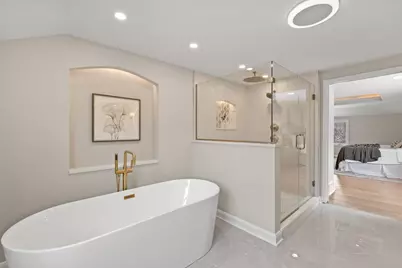 10525 N Fairway Ln, Mequon, WI 53092 - Photo 22