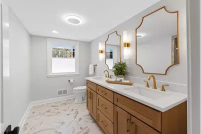 10525 N Fairway Ln, Mequon, WI 53092 - Photo 22