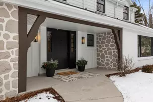 10525 N Fairway Ln, Mequon, WI 53092 - Photo 2