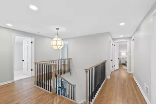 10525 N Fairway Ln, Mequon, WI 53092 - Photo 26