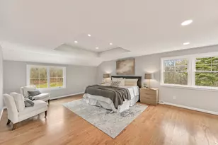 10525 N Fairway Ln, Mequon, WI 53092 - Photo 18