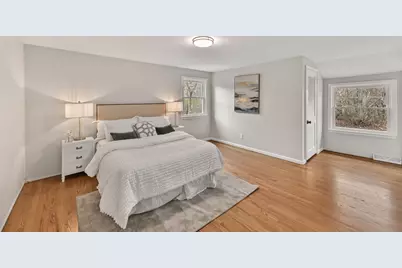 10525 N Fairway Ln, Mequon, WI 53092 - Photo 28