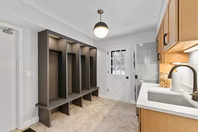 10525 N Fairway Ln, Mequon, WI 53092 - Photo 16