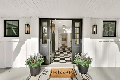 10525 N Fairway Ln, Mequon, WI 53092 - Photo 2