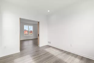 584 Twin Creeks Dr, Dousman, WI 53118 - Photo 24