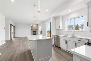 584 Twin Creeks Dr, Dousman, WI 53118 - Photo 18