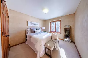 1060 Tahoe Ct, Menasha, WI 54952 - Photo 10