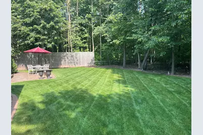 1060  Tahoe Ct, Menasha, WI 54952 - Photo 16