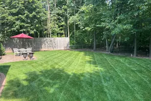 1060 Tahoe Ct, Menasha, WI 54952 - Photo 16