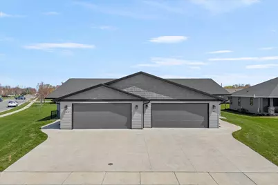 140  Sunrise Ct, Cedar Grove, WI 53013 - Photo 22