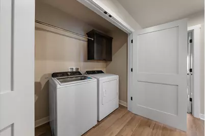 140  Sunrise Ct, Cedar Grove, WI 53013 - Photo 36