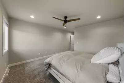 140  Sunrise Ct, Cedar Grove, WI 53013 - Photo 30