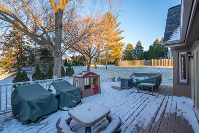 1115  Riverway Ct, Pewaukee, WI 53072 - Photo 32