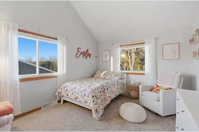 1115  Riverway Ct, Pewaukee, WI 53072 - Photo 20