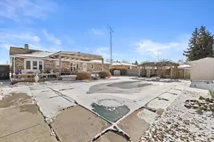 2138 25th Ave, Kenosha, WI 53140 - Photo 2