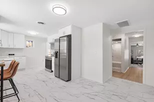 1401 Meadowbrook Blvd, Racine, WI 53405 - Photo 26