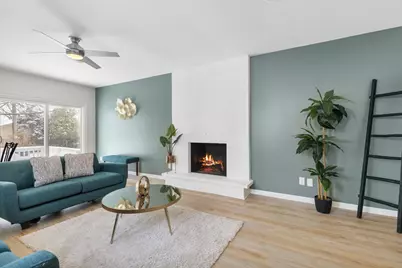 1401  Meadowbrook Blvd, Racine, WI 53405 - Photo 24