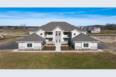 1633  Grey Fox Trl #E, Mukwonago, WI 53149 - Photo 4