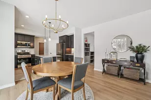 W206N17471 Hidden Creek Rd, Jackson, WI 53037 - Photo 6