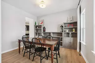 W206N17471 Hidden Creek Rd, Jackson, WI 53037 - Photo 8