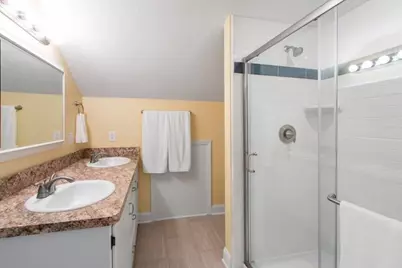 1300  Dodge St, Lake Geneva, WI 53147 - Photo 22