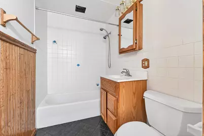 2545 S 60th St, West Allis, WI 53219 - Photo 12